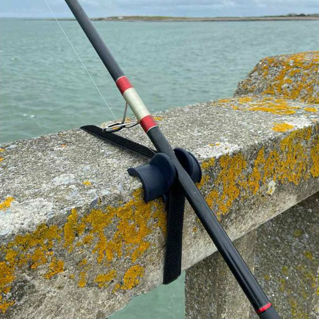 Akios Universal Rod Carrier & Guard Combo Deal