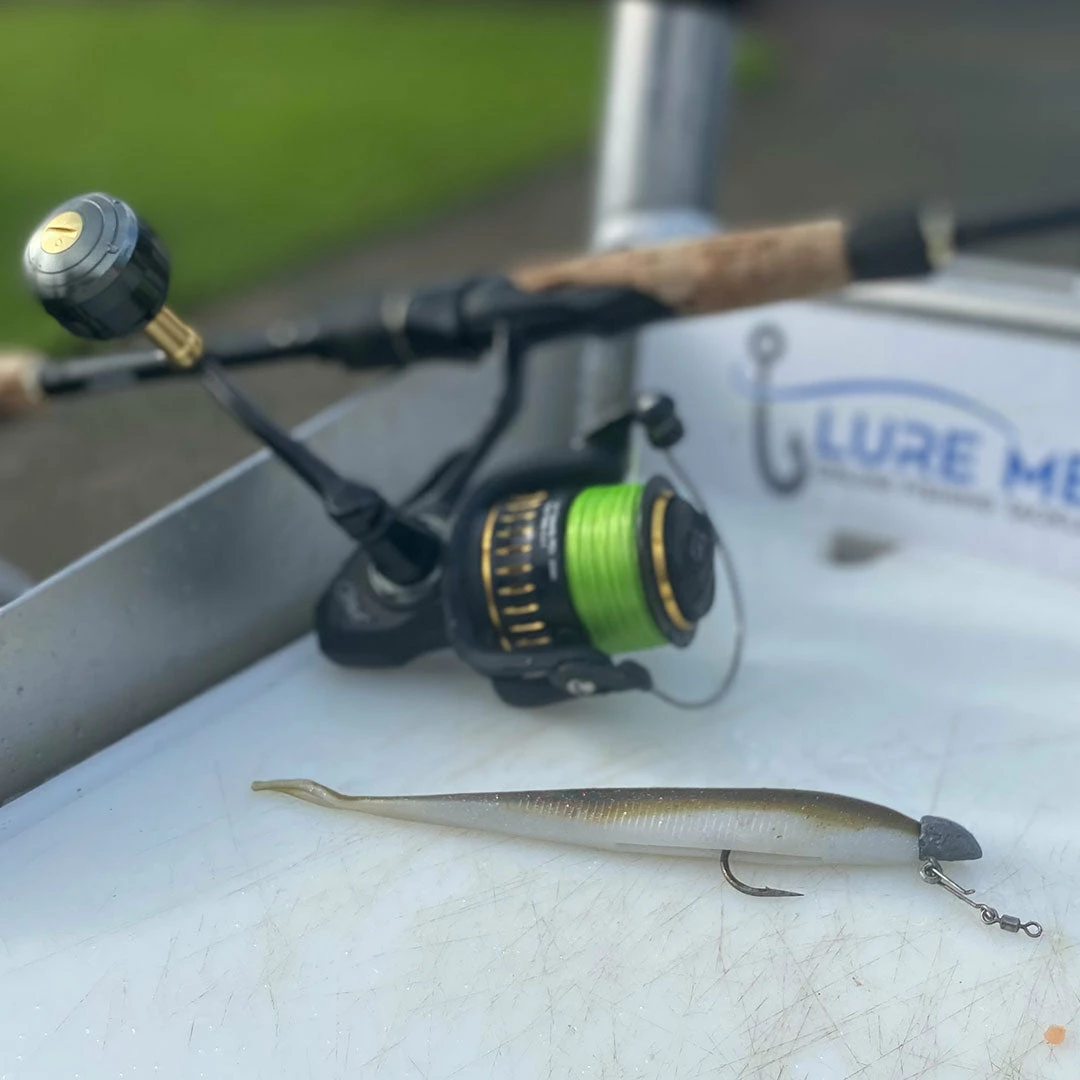 Catch Softbait Combo S3000 + Softbait Spin Rod 8kg Drag 7ft 3in 2 Piece 4-8kg